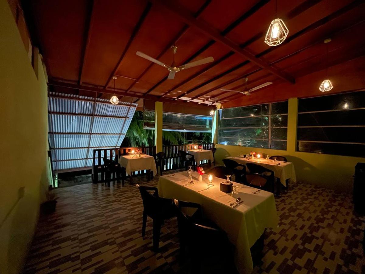 Green Leaf Guest House - Omadhoo Kültér fotó